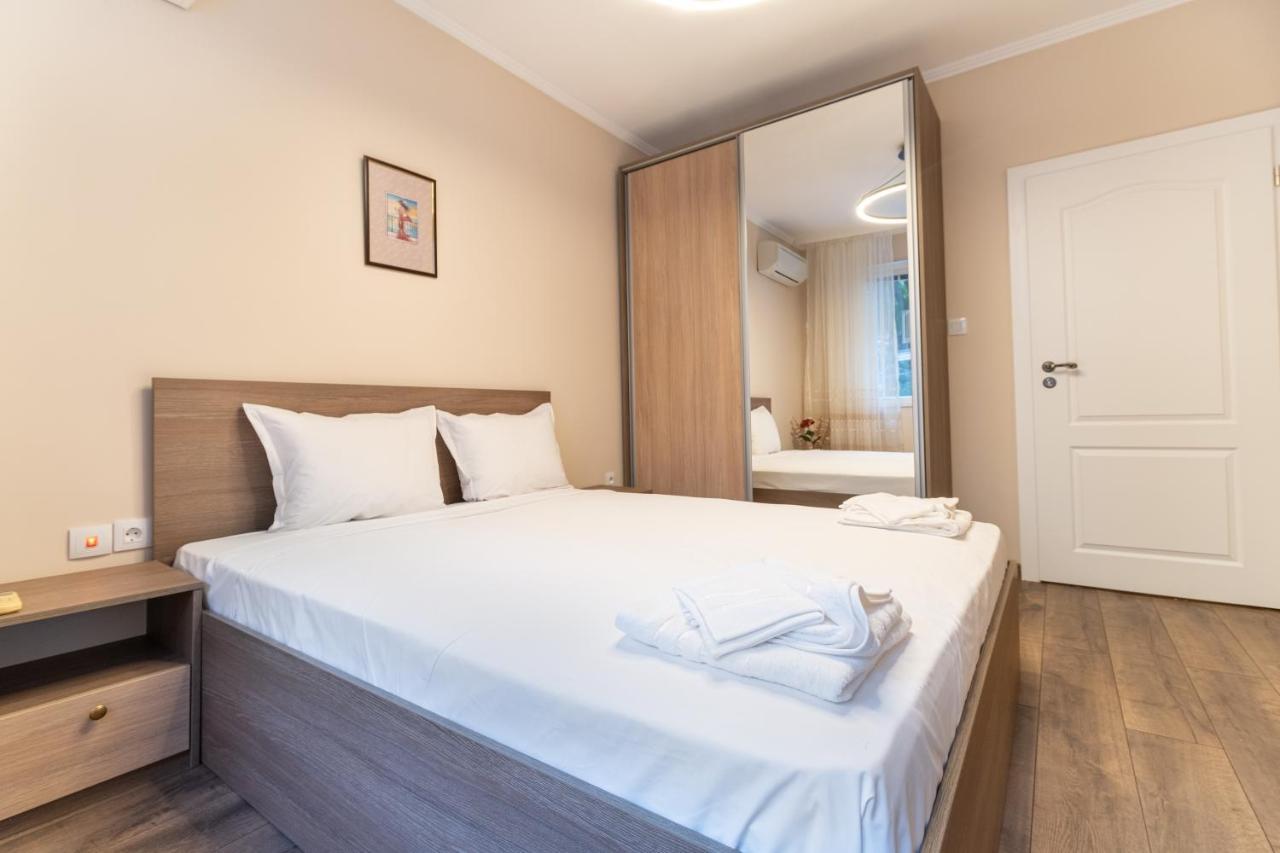 Heart Of The City 2-Bedroom Apartment Plovdiv Exteriér fotografie